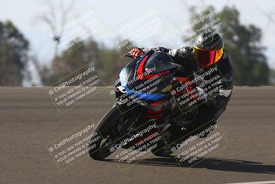 media/Nov-02-2025-Lets Ride (Sun) [[f7a3caa734]]/B Group/1120am (Turn 2 Inside)/